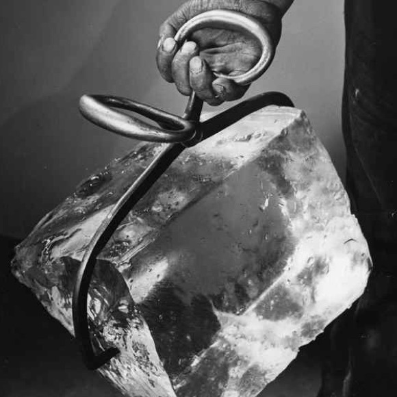 Antique ice block tongs for projects or farmhouse decor - Picture 4 of 6